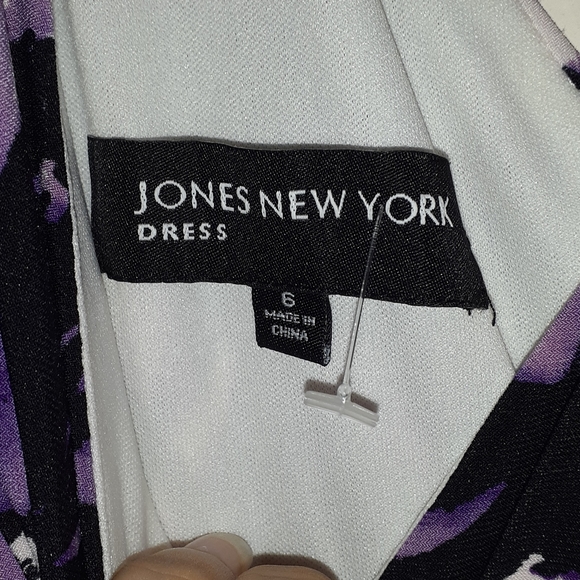 Jones New York Dress - Picture 2 of 3